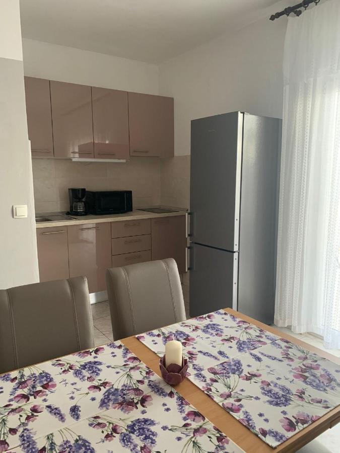 Apartment Jure Трогир Экстерьер фото
