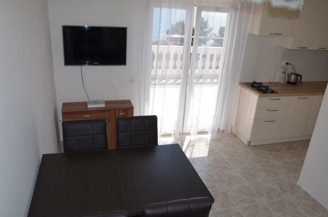 Apartment Jure Трогир Экстерьер фото